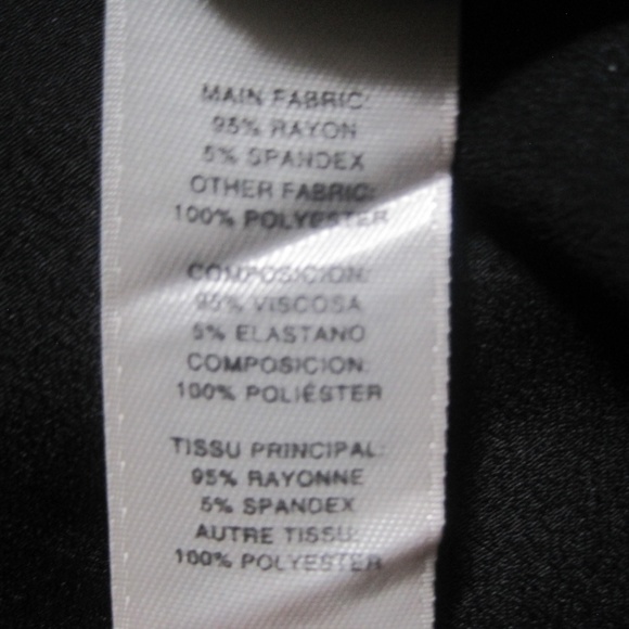 CHICO'S ANIMAL PRINT TOP BNWT - Picture 7 of 7